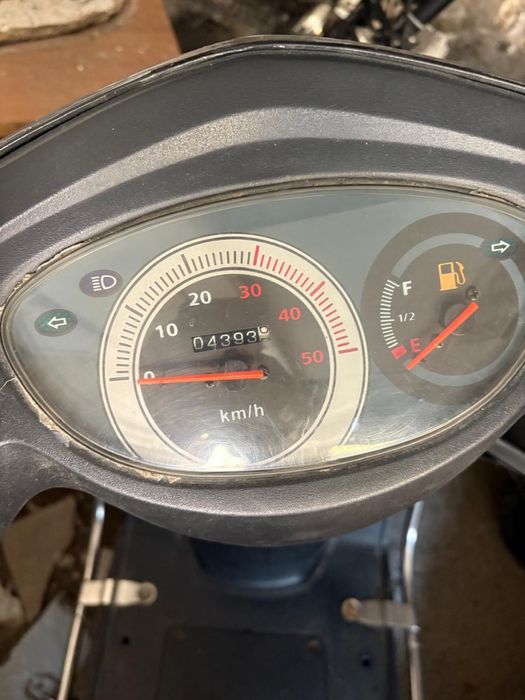 Мопед Wilimi M8 LY49QT