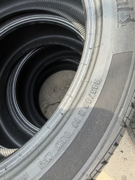 245/40/19 летние шины