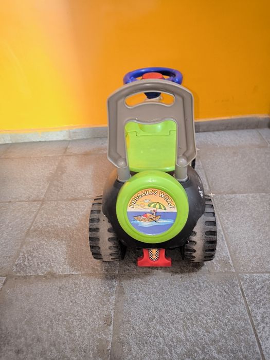 Продам толокар в хорошем состоянии