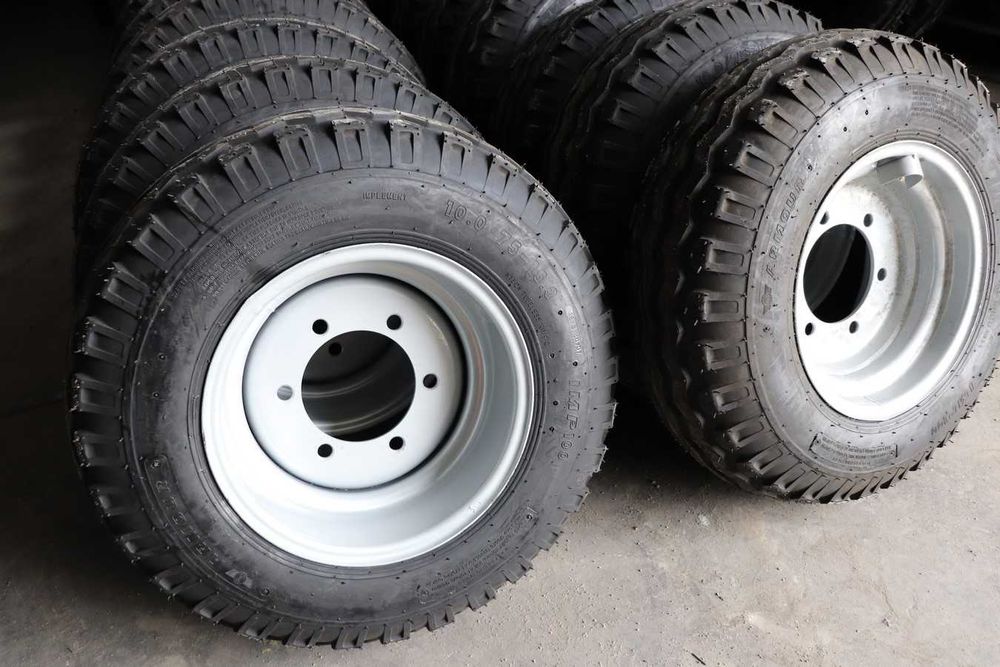 Cauciucuri noi ARMOUR 10.0/75-15.3 cu janta anvelope pentru REMORCA