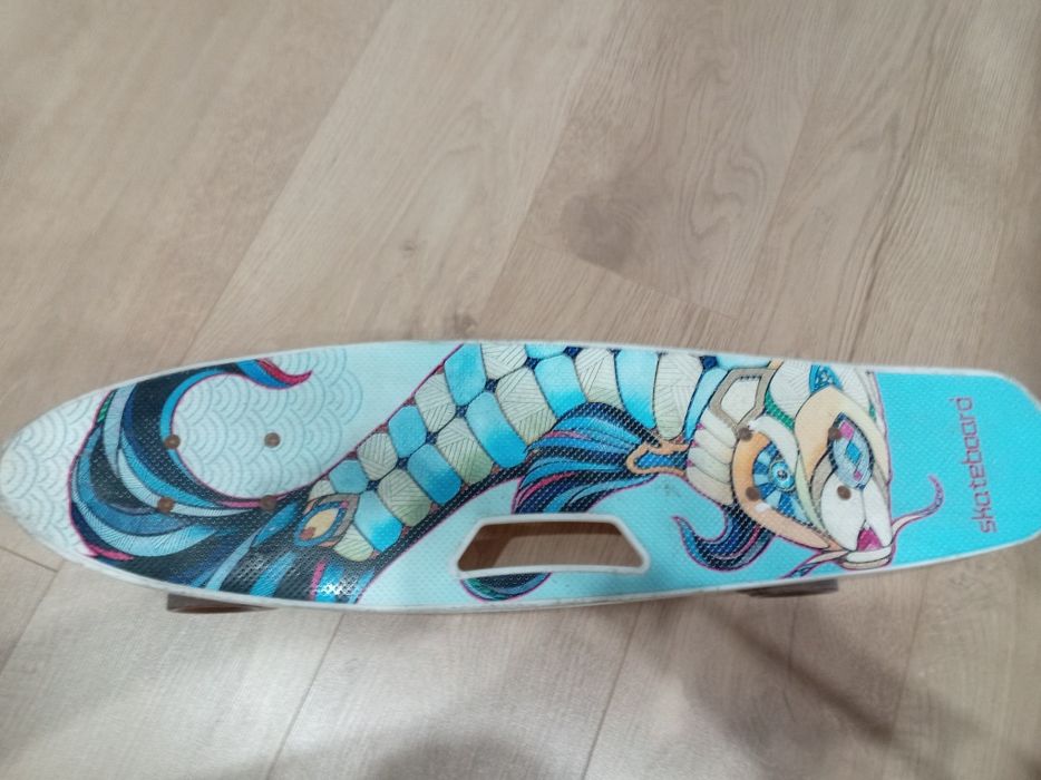 продам скейтборд