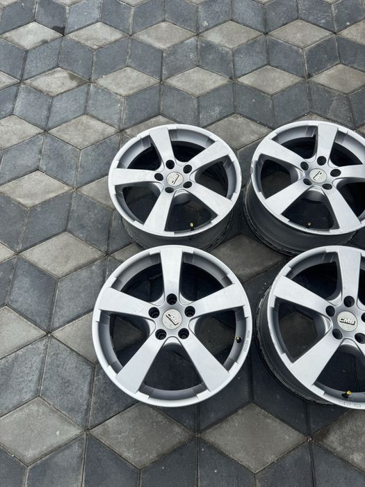 Jante Orig CMS R17(5x112)”Audi A3/A4/A5/A6/Q3/Vw/Skoda~Et 28 Concave”
