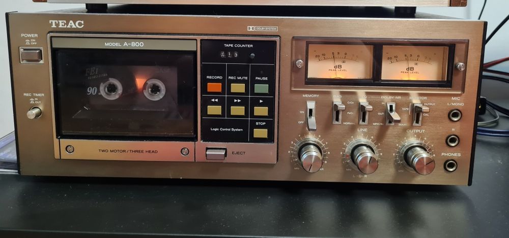 Deck uri Teac cu trei capete