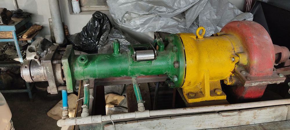 Продам Экструдер по Резине