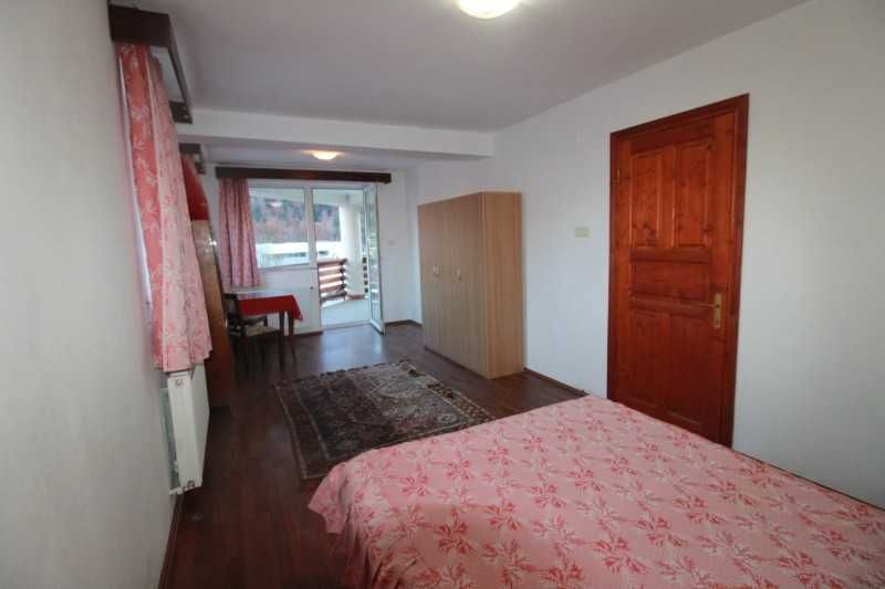 Vanzare casa tip duplex Azuga|23 August|Comision 0%