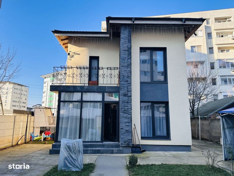 Vila cocheta, individuala, 156 mp construiti, 405 mp teren Rosu-Chiajn