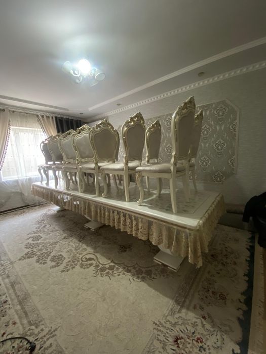 Стол стуля стенка