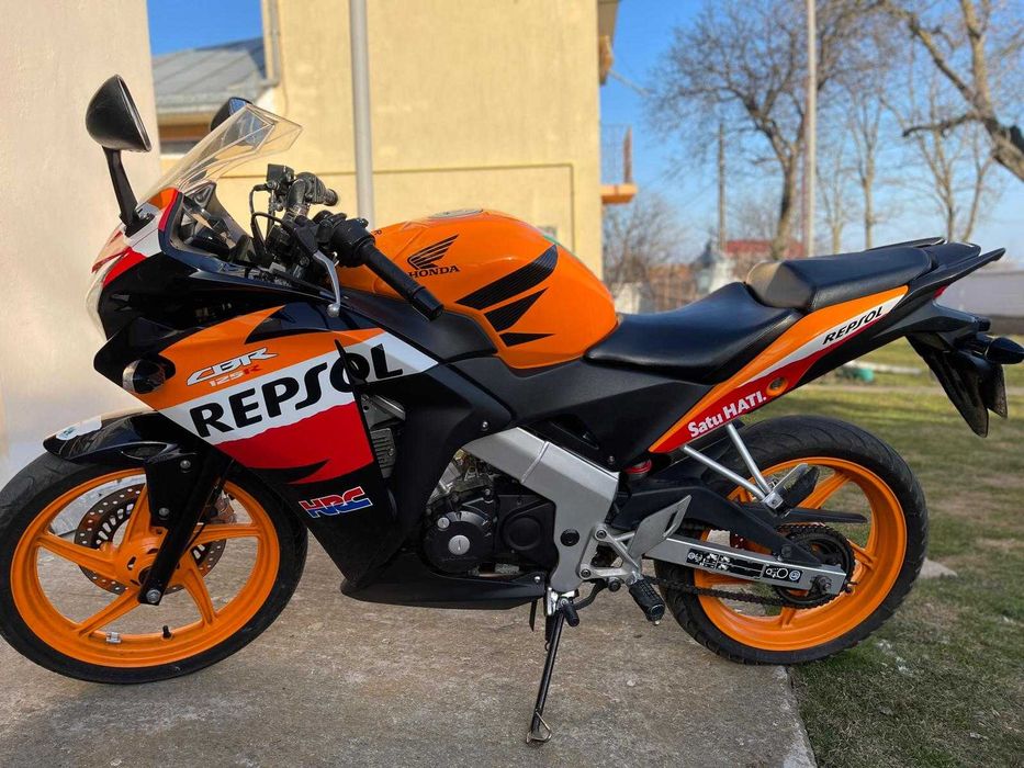 Honda CBR 125R Repsol 2013 – stare foarte bună