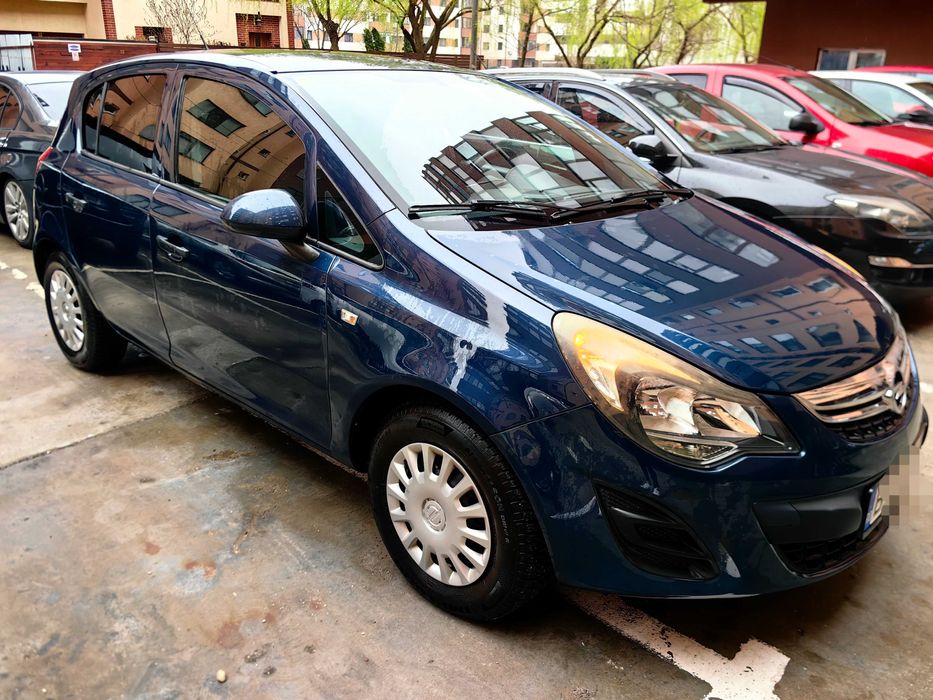 Vând Opel Corsa D