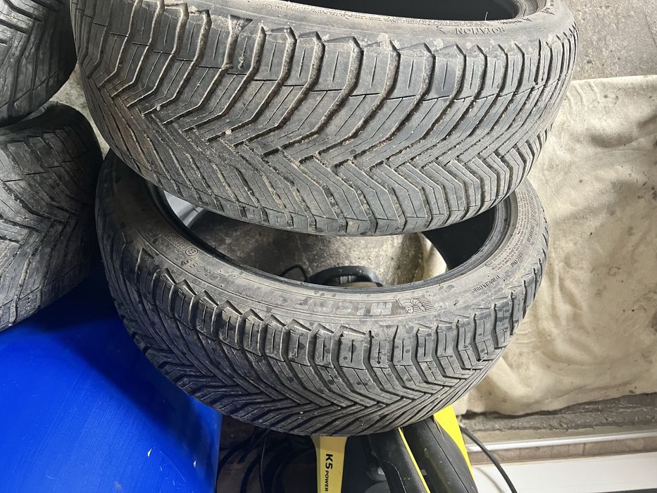 Michelin Cross Climate 2 225/40/18 !!