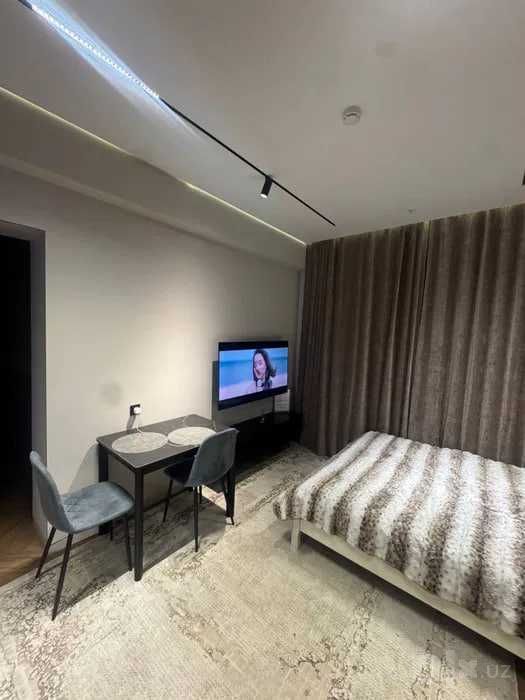 Modern 2-bedroom apartment for a family in NRG U Tower