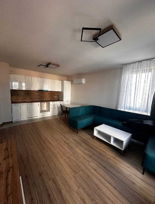 Двустаен имот в кв.Кръстова вада