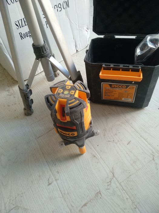 Лазерные уровень