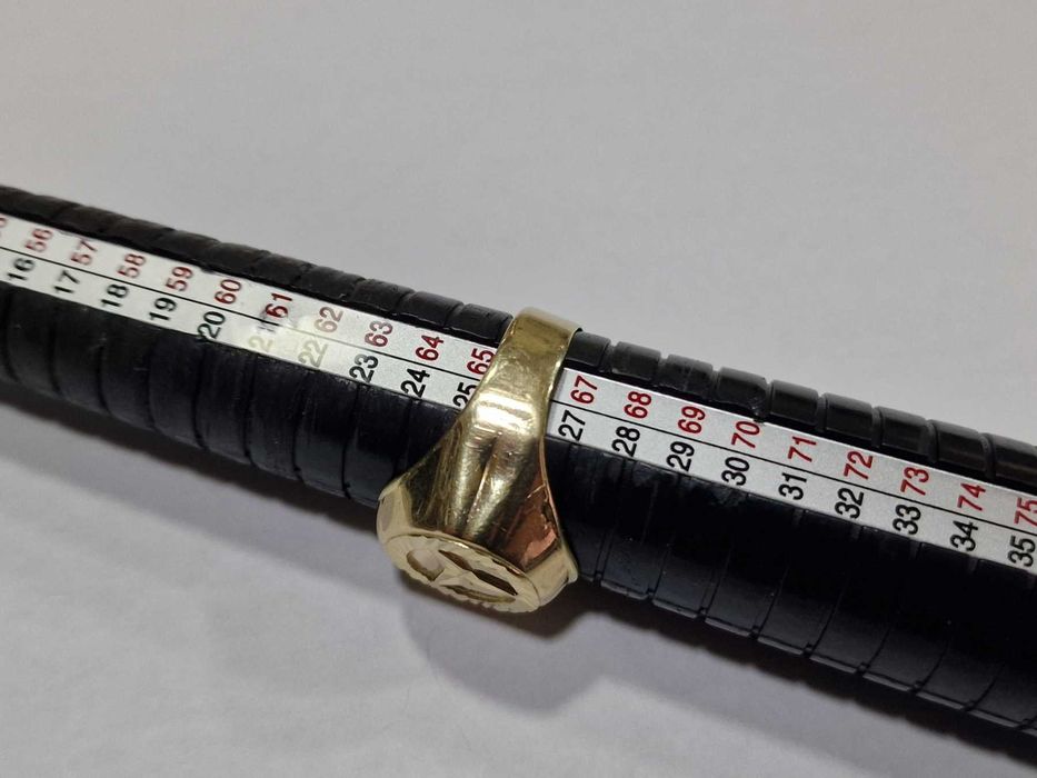 Златен пръстен 14К 585 / 4,45 гр.