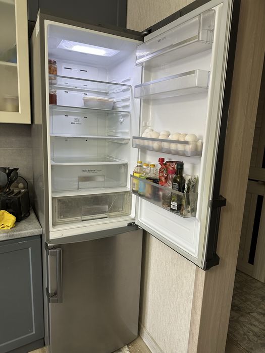 Срочно Продам холодильник