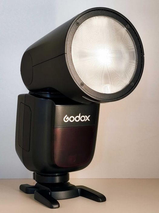blitz GODOX V1 pentru FUJIFILM