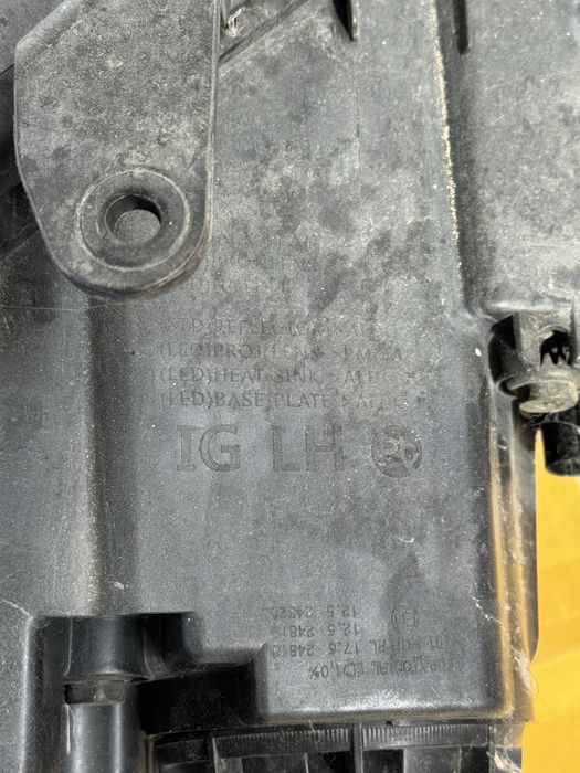 Фара Grandeur ig