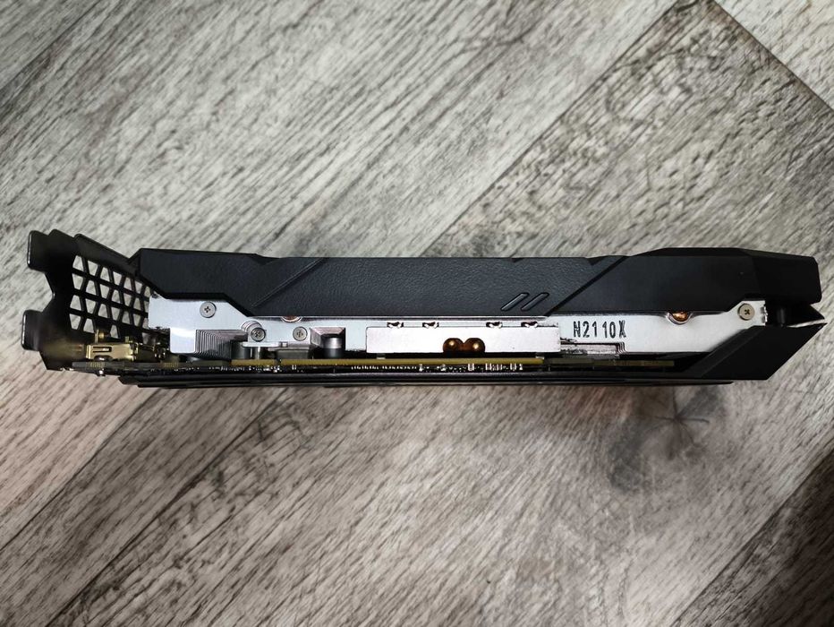 Продам видеокарту RTX 2060