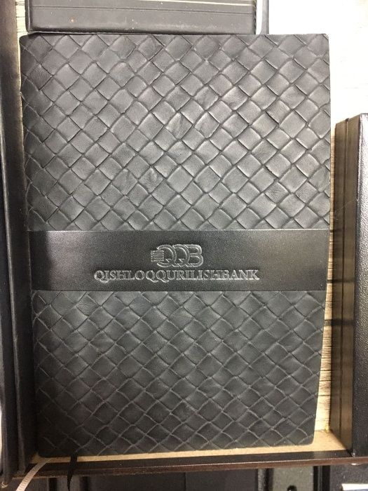 Подарочные наборы. Коробки .Открытки. Ручки. Флешки. Повербанк