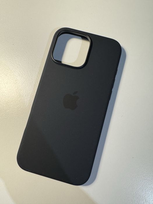 Husa Silicn Apple iPhone 16 Pro Max Black