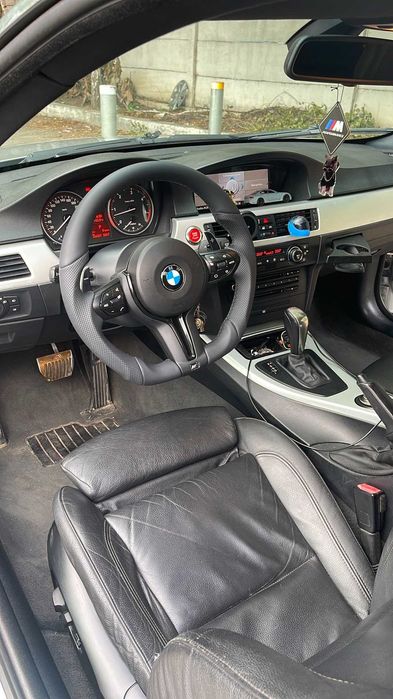 Volan BMW Seria 1 2 3 4 5 6 7 X1 X2 X3 X4 X5 X6 E/F F01 F02 F03 F04 F06 F12 F13 F15 F16 F10 F20 F25 F26 F30 F32 F33 F36 E90 E91 E92 E70 E71 E81 E84