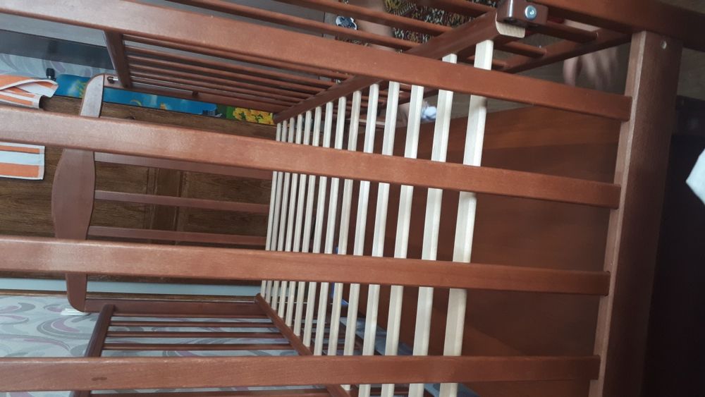 Продается детская кровать с матрацем