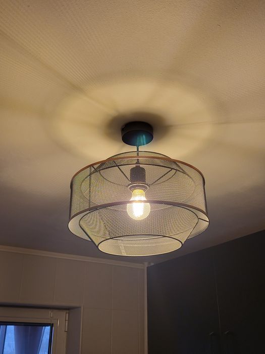 Montaj lustre / galerie perdele