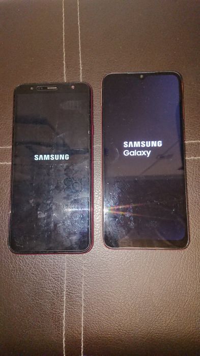 Samsung A. 03 Samsung J 4 pmus