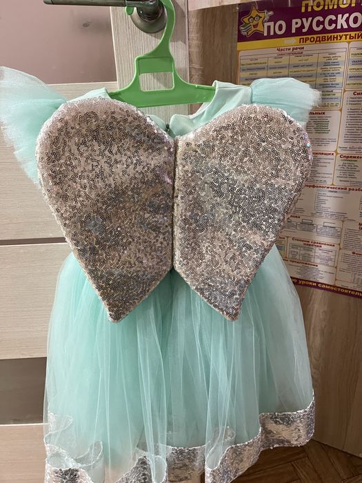 Платье на девочку
