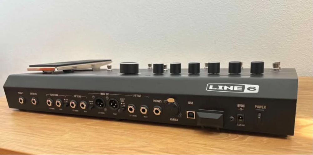 Line6 Firehawk FX + hard case