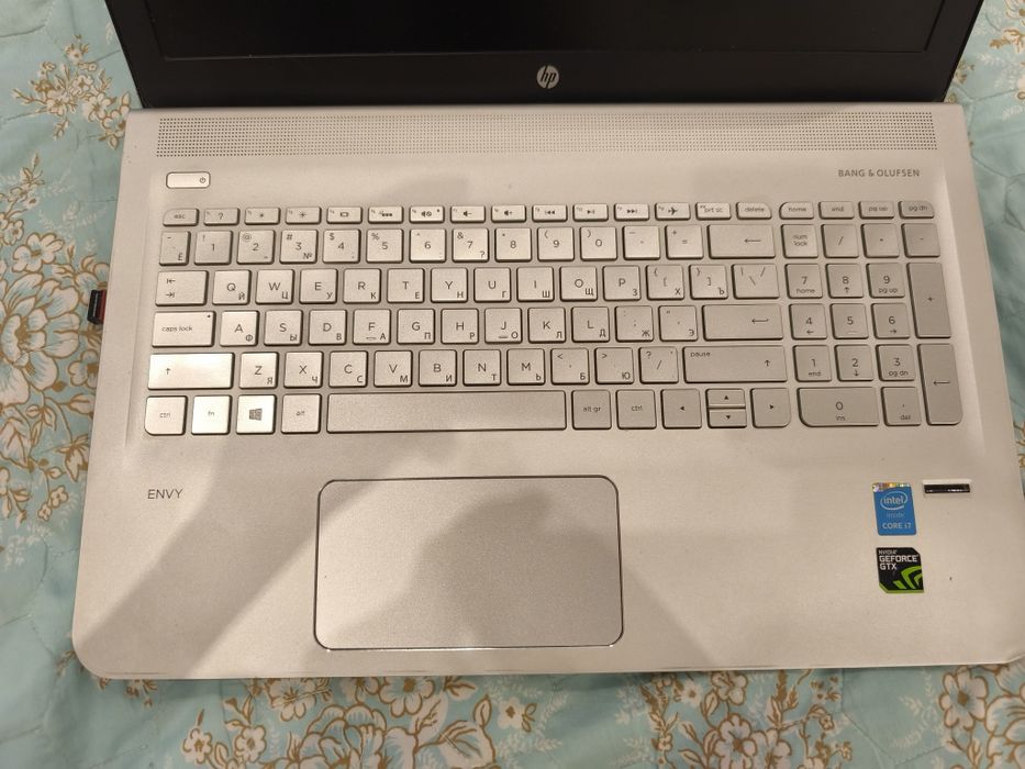 Ноутбук HP Envy 15