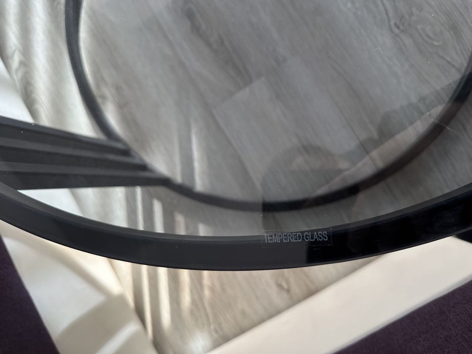 Masa cafea cu sticla fumurie securizata