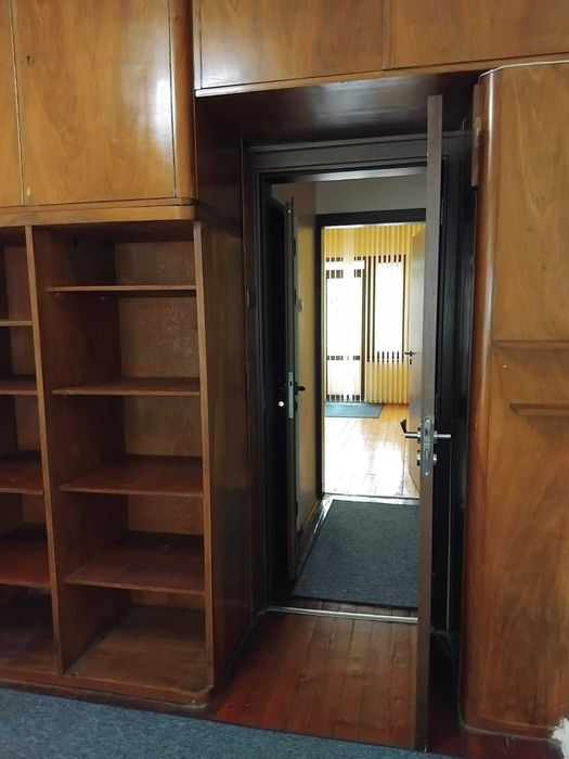 Продава се Четиристаен апартамент в София, Център - 140 кв.м за 4000 €/кв.м - Снимка #15