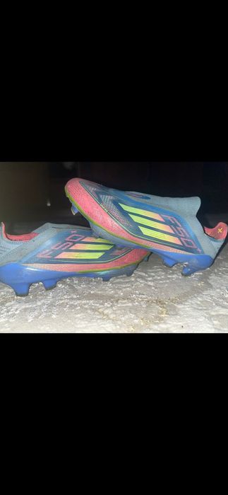 Бутсы adidas f50