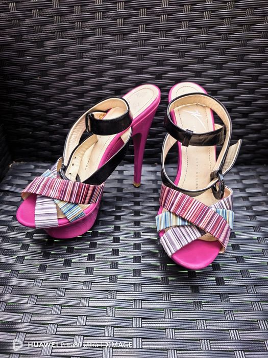 Giuseppe Zanotti Обувки на Ток