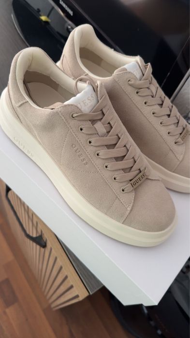 Обувки Guess Elba