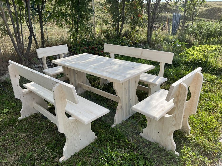 Маси от масив кухненски холни за механа и др.