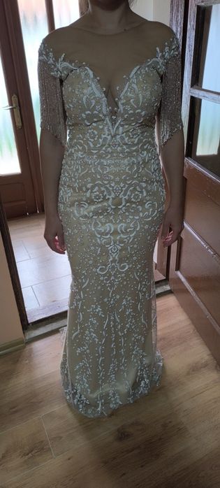 Rochie eleganta sau ocazii speciale