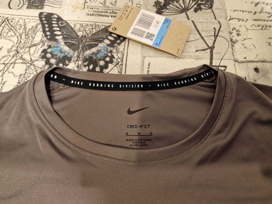 Оригинална Тениска Nike / Блуза 'MILER'