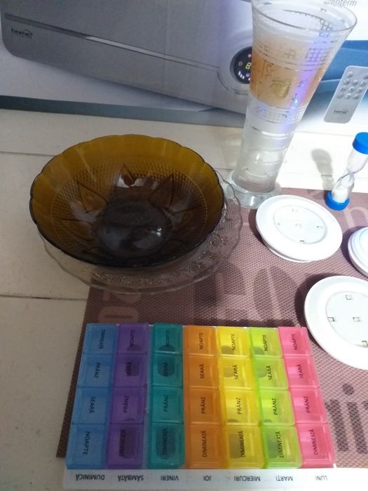 Lot Mai Multe Obiecte Decorative Functionale