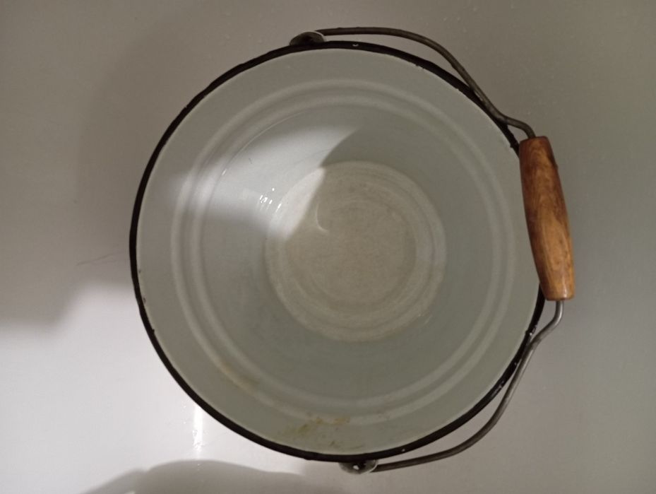 Ведро эмалированное