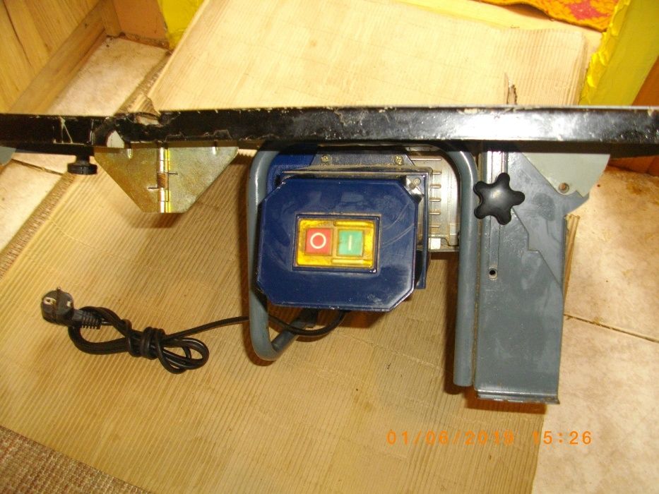 ф205мм Разгъващ 800W Ел.Настолен Циркуляр Немски 2001г Top Craft TTS80