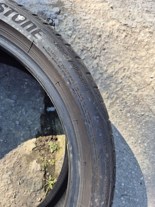 2 Anvelope de VARA - 225/40/18 - BRIDGESTONE - Stare F BUNA - DOT 2021