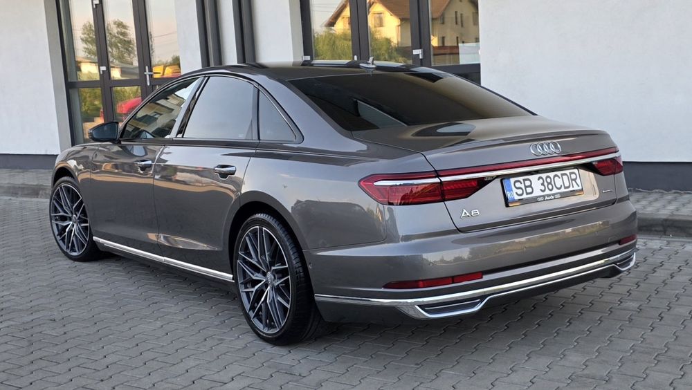 Vand sau schimb Audi A8 S-line 3.0 TDI Mild-Hybrid quattro 2018