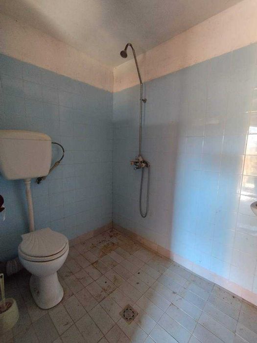 продавам къща в с.Балабанско, община Троян