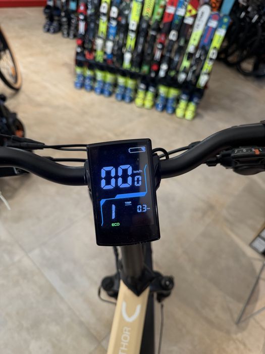 Bicicleta electrica VIKETORY LITHOR cu 2 baterii , de inchiriat