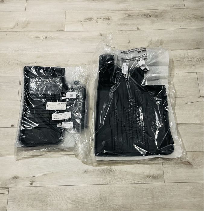 *НОВИ* Оригинални гумени стелки за Mercedes GLC Coupe след 2023г