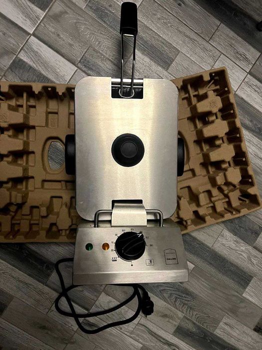 Friteuza(electric deep fryer;фритюрница)