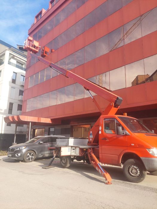 Автовишка под наем 22м. Услуги. Рязане на дървета