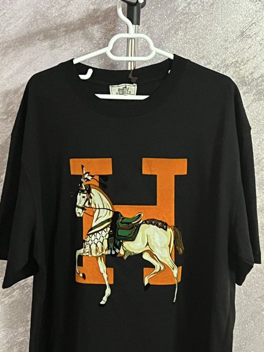 Tricouri de vanzare  originali